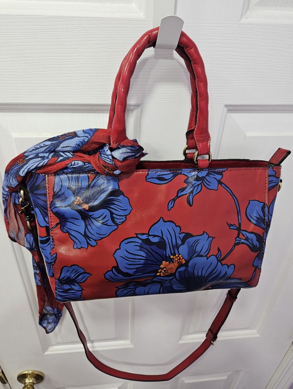 Patricia Nash 2 PC SET - Aileen Satchel with Floral Print Scarf - Picture 8 of 12